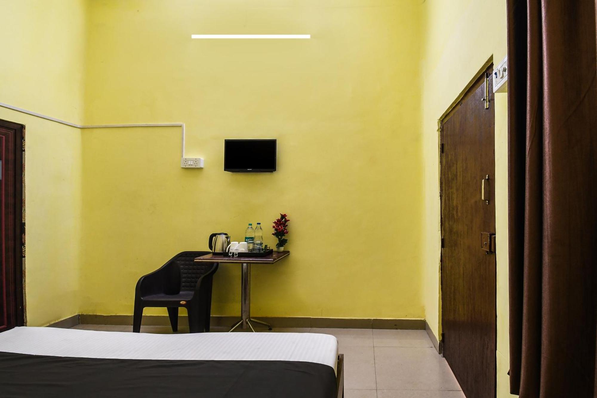 Oyo Heritage Inn Guest House Calcutta Extérieur photo