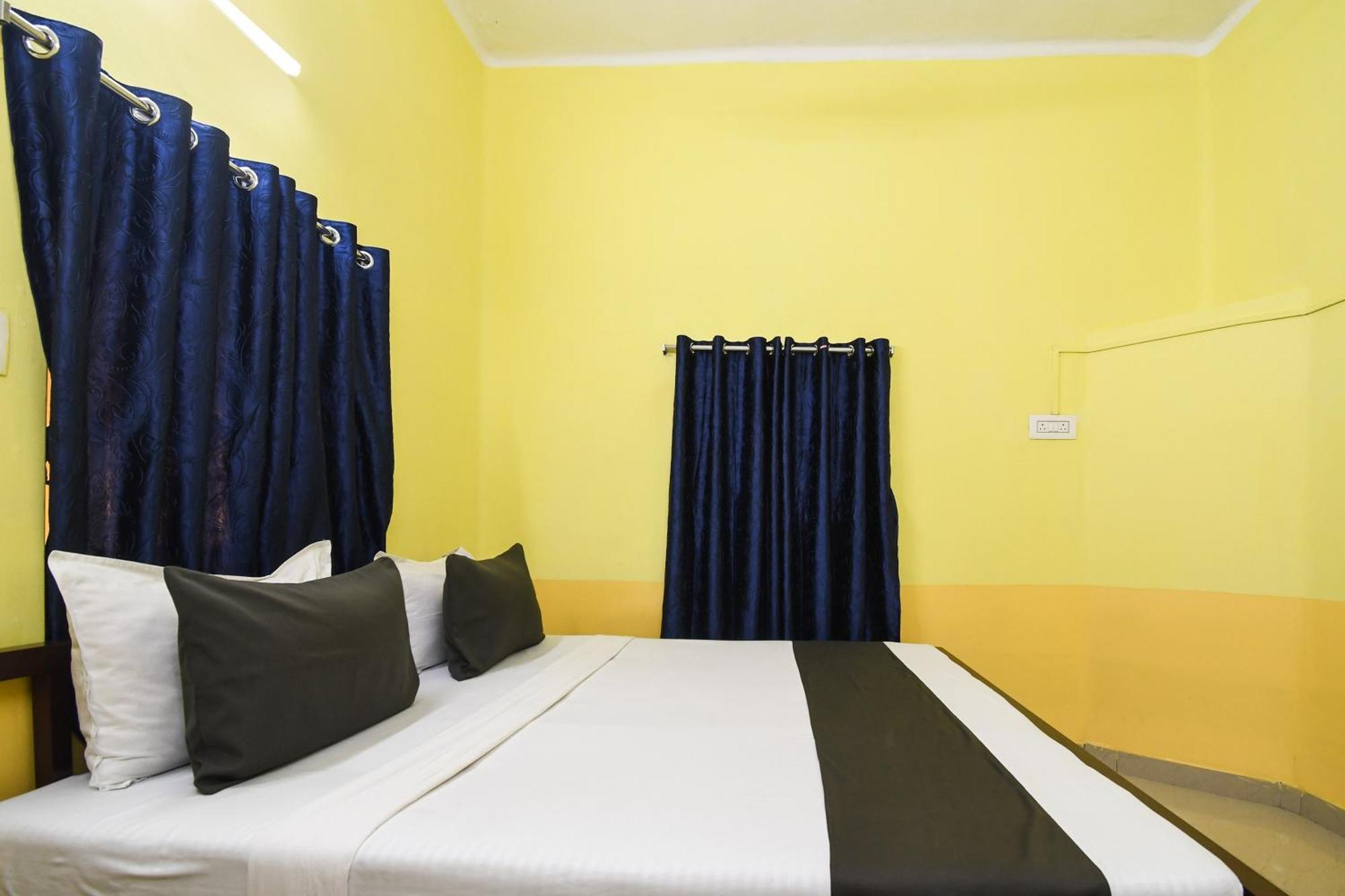 Oyo Heritage Inn Guest House Calcutta Extérieur photo
